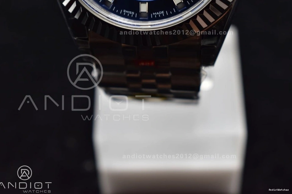 Affordable Best SS SS Dial Blue on Bracelet Jubilee 1111 Skydweller Noob A23J Edition 0316